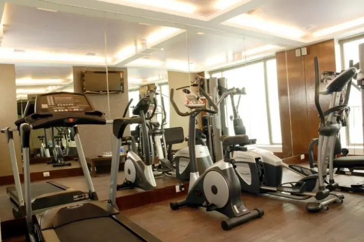 Ахмедабад: The Fern Residency Ahmedabad, Subhash Bridge, Series by Marriott