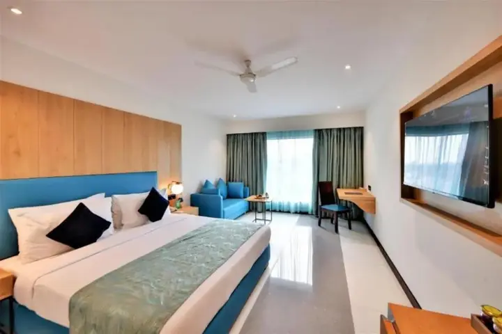 Ахмедабад: The Fern Residency Ahmedabad, Subhash Bridge, Series by Marriott