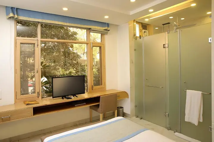 Гуруграм: Ahuja Residency, Dlf Phase II