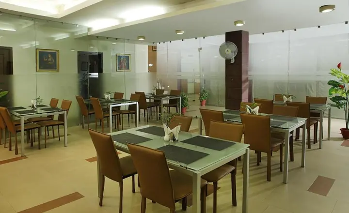 Гуруграм: Ahuja Residency, Dlf Phase II