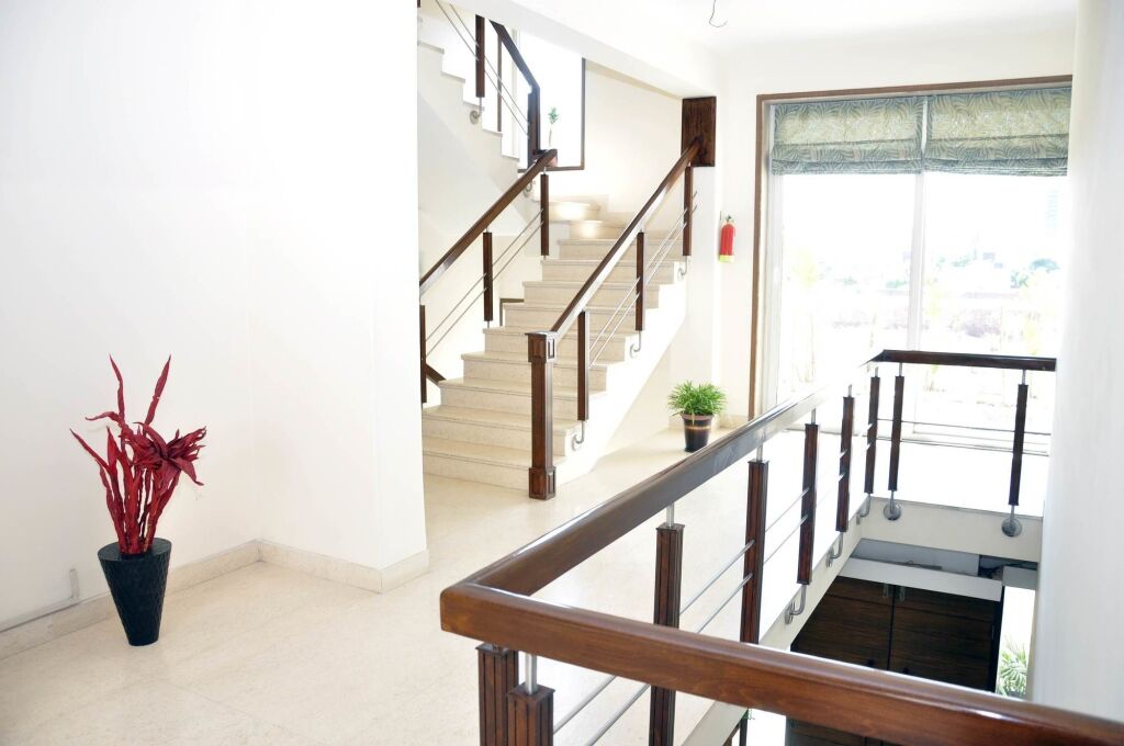 Гуруграм: Perch Service Apartment- Sector 40