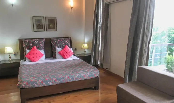 Гуруграм: Perch Service Apartment- Sector 40