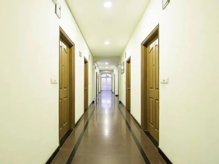 Гуруграм: Hotel Palm Tree Palam Vihar
