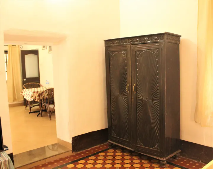 Анджуна: Granpa's Inn Hotel Bougainvillea