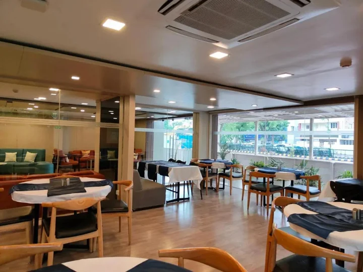 Ахмедабад: Kanak Beacon Hotel