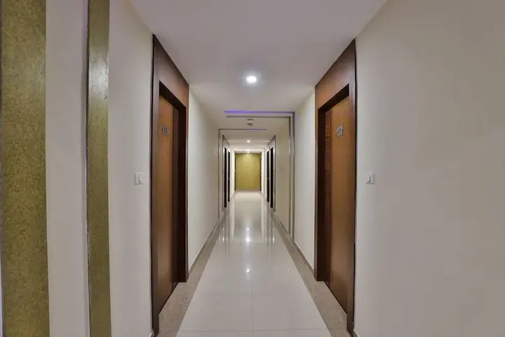 Ахмедабад: Hotel Kanak