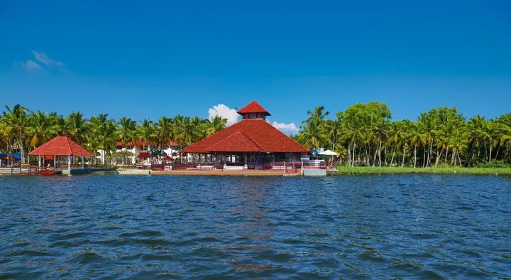 Пувар: Estuary Sarovar Premiere , Poovar Island