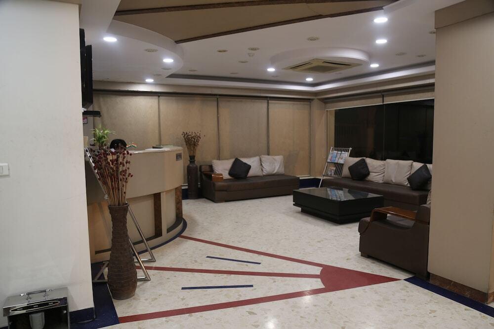 Агра: Hotel Bhoomi Residency