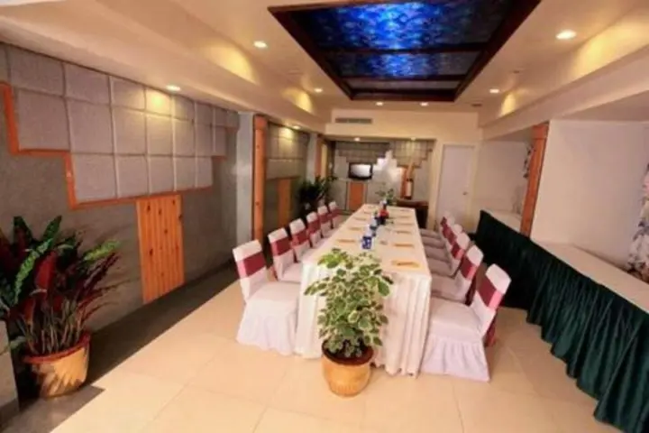 Бхубанешвар: Hotel Swosti Grand