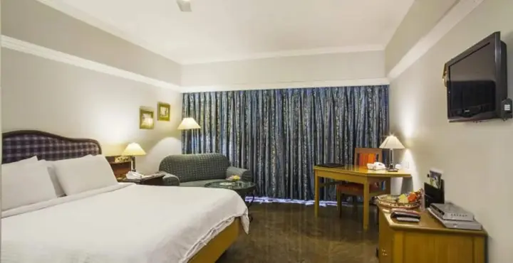 Бхубанешвар: Hotel Swosti Premium