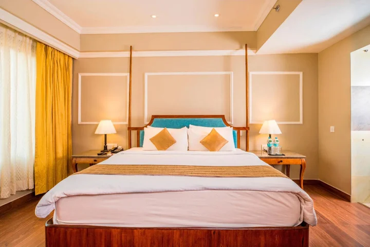 Бхубанешвар: Hotel Swosti Premium