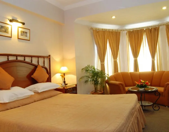 Бхубанешвар: Hotel Swosti Premium