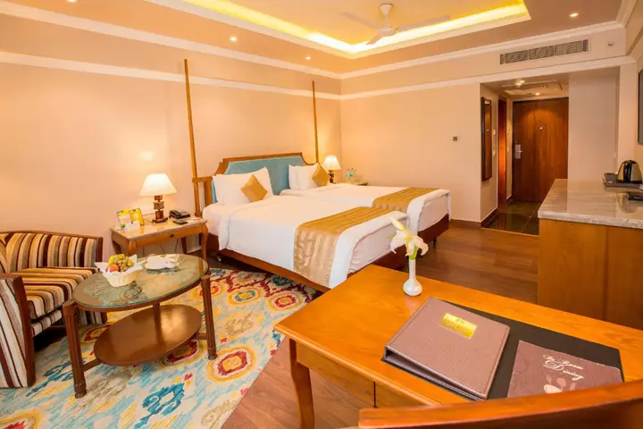 Бхубанешвар: Hotel Swosti Premium