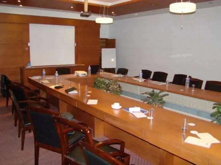 Ахмедабад: Cambay Sapphire