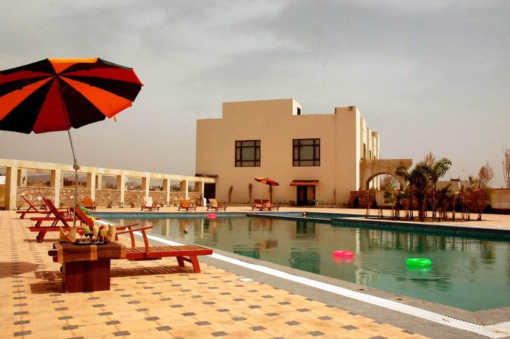 Cambay Resort Jamdoli — фото 3