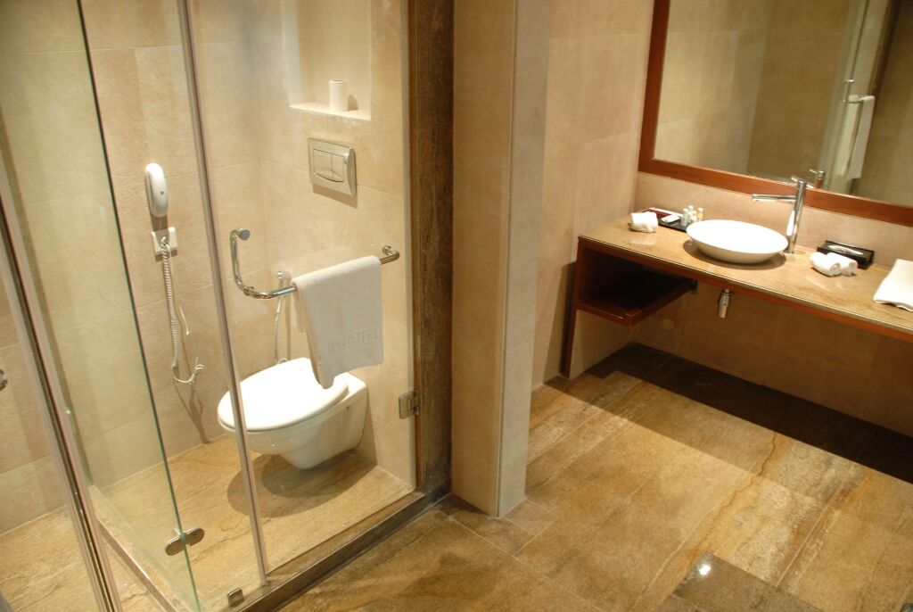Кукас: Cambay Grand