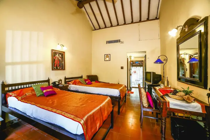 Пунди: INDeco Hotels Swamimalai, Kumbakonam