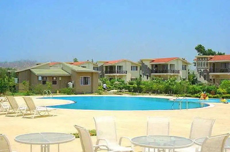 Наинитал: Mapple Leisure Resort Corbett