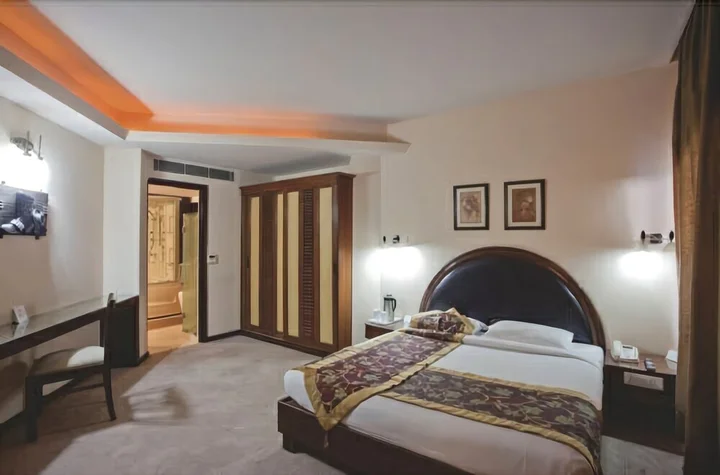 Манали: The River Crescent Resort