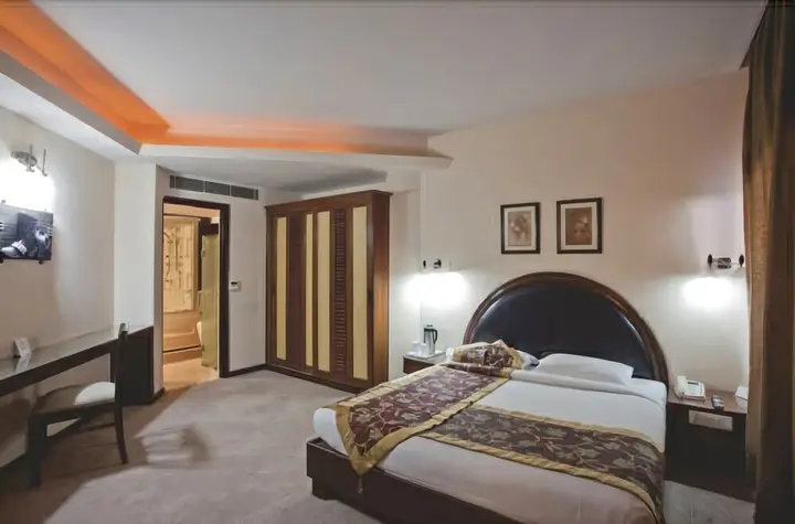 Манали: The River Crescent Resort
