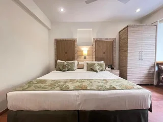 Агра: Surasena Regal Vista Agra