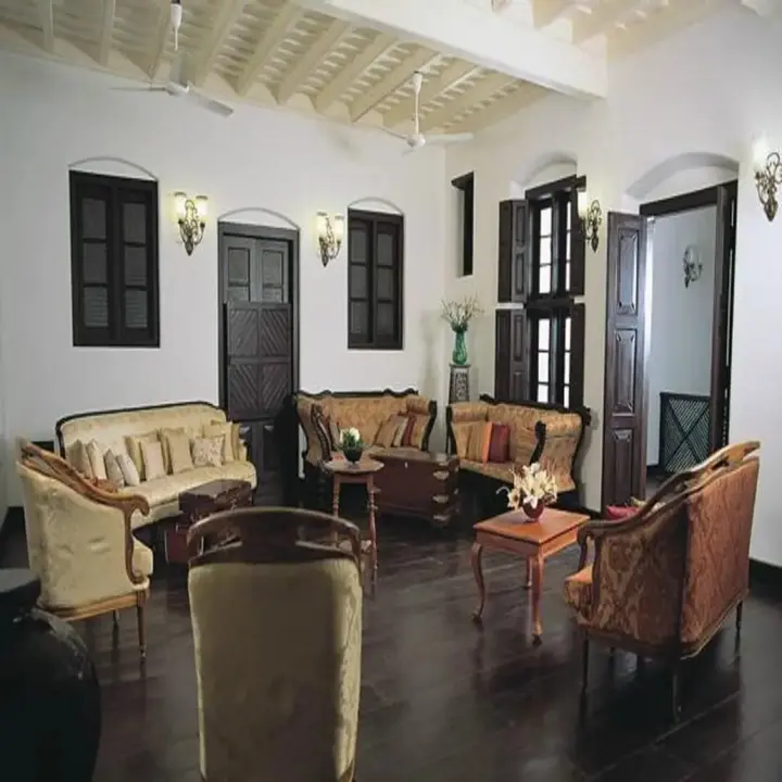 Коччи: Koder house