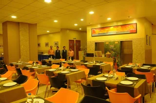 Бангалор: Hotel Bangalore Gate & Conferences