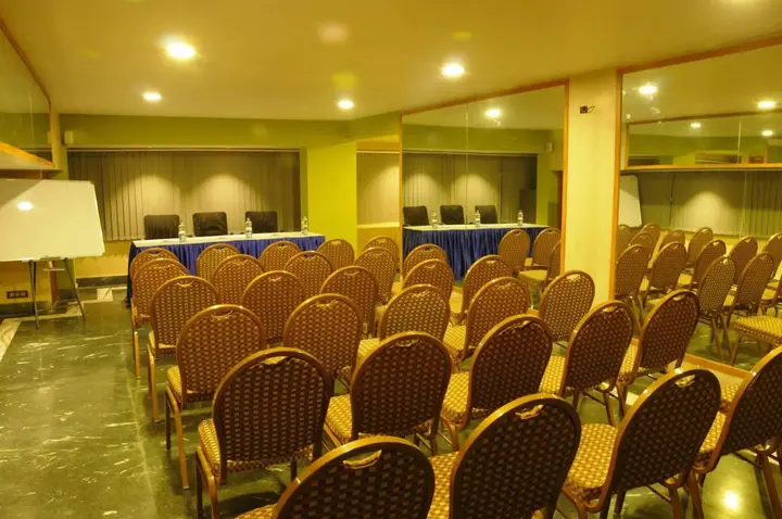 Бангалор: Hotel Bangalore Gate & Conferences