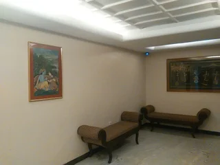 Коччи: The Woods Manor MG Road