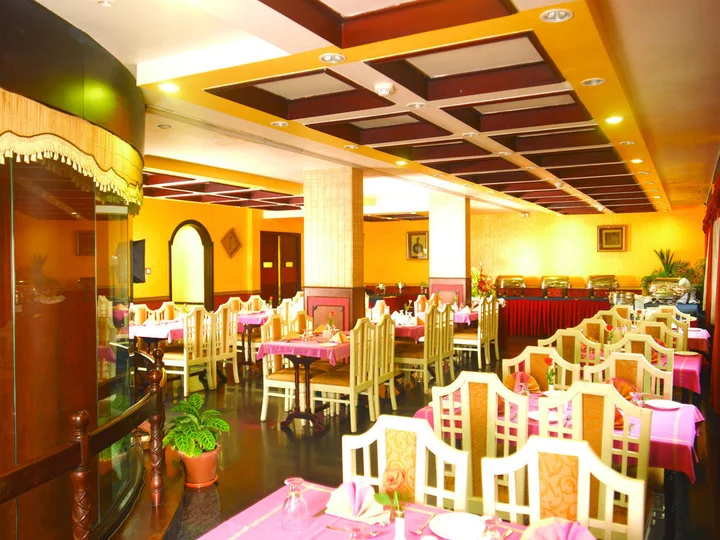 Коччи: The Woods Manor MG Road