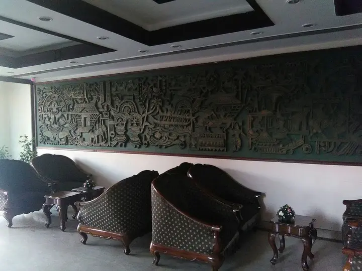 Коччи: The Woods Manor MG Road