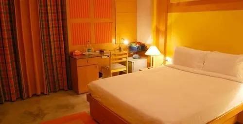 Бангалор: Sterling Suites - Langford Town