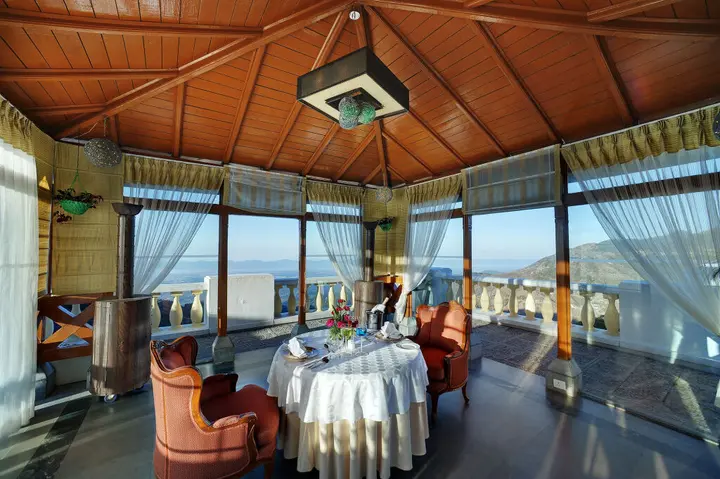 Массури: Jaypee Residency Manor