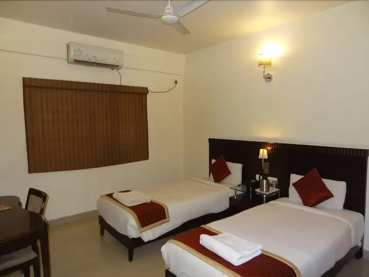 Бангалор: Amshi International Inn