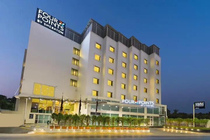 Вадодара: Four Points by Sheraton Vadodara