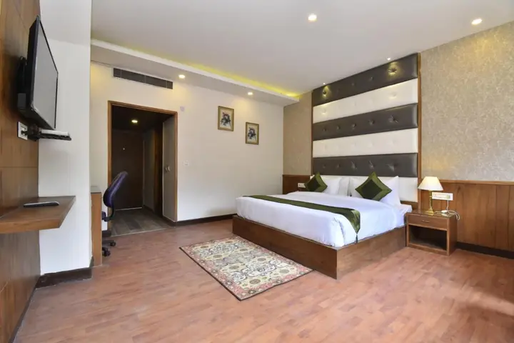 Манали: Hotel Snowcrests Manor