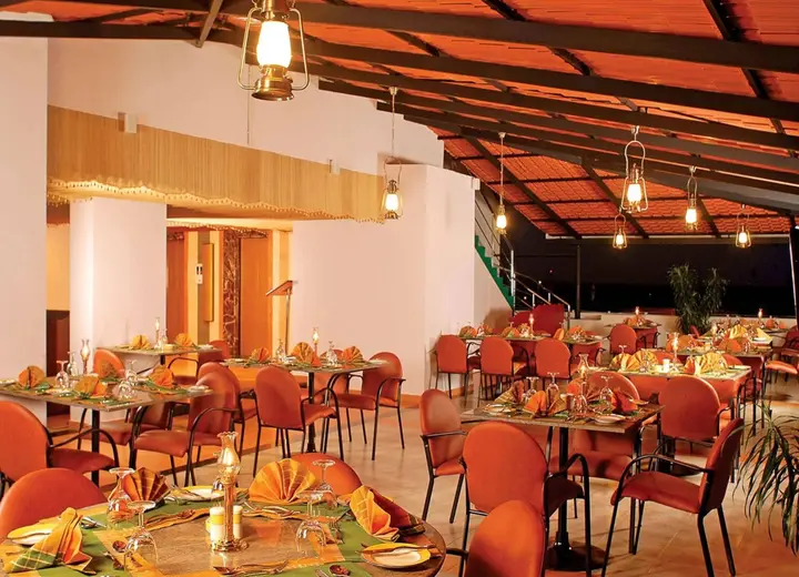 Тируванантапурам: Classic Sarovar Portico Thiruvananthapuram