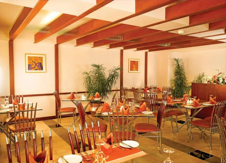 Тируванантапурам: Classic Sarovar Portico Thiruvananthapuram