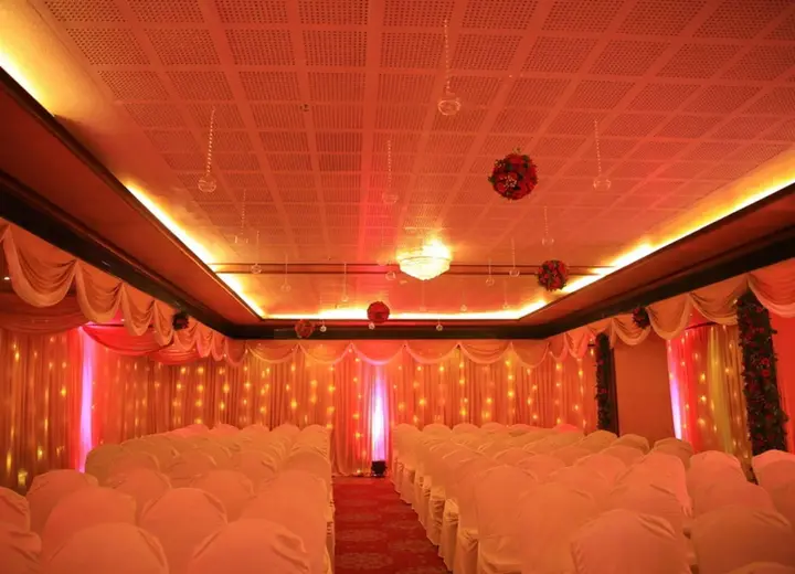 Тируванантапурам: Classic Sarovar Portico Thiruvananthapuram