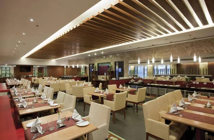 Ахмедабад: BloomSuites Ahmedabad