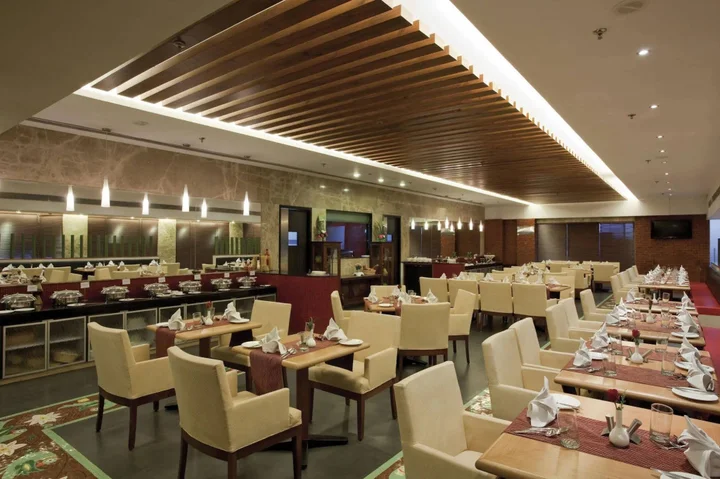 Ахмедабад: BloomSuites Ahmedabad