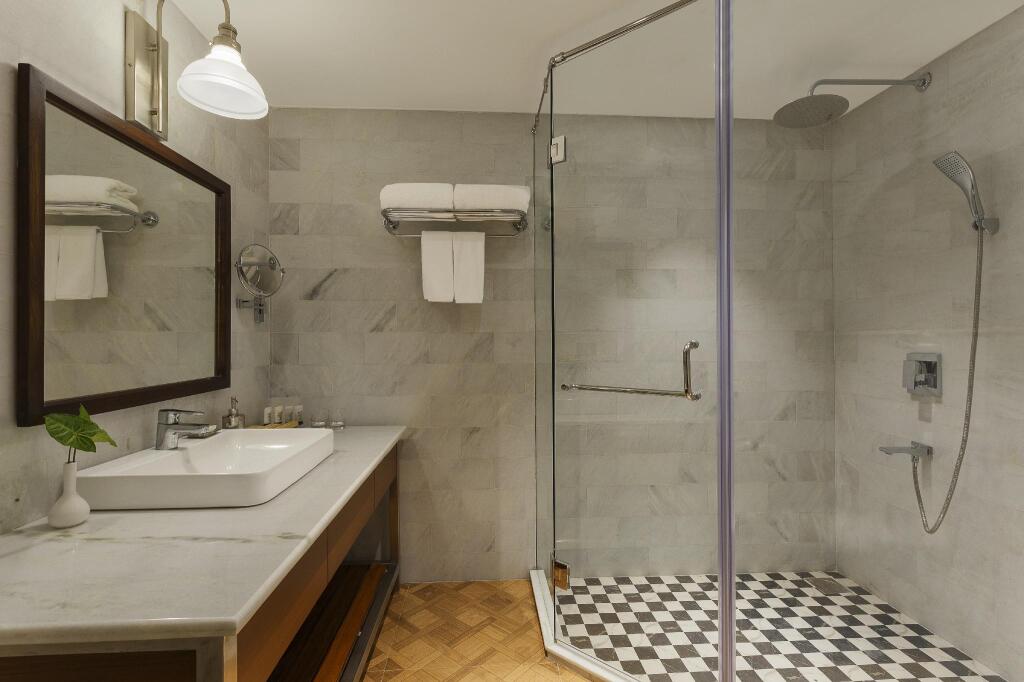 Наинитал: The Riverview Retreat, Corbett
