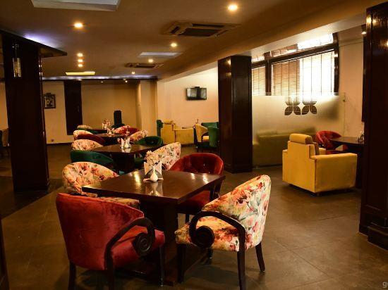 Барейлли: Sobti Continental Bareilly
