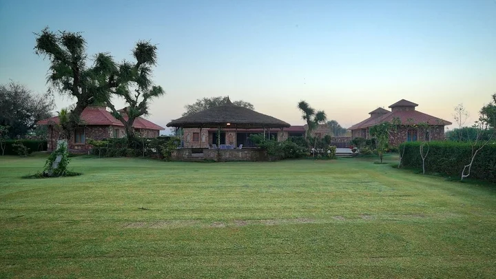 Санджария: The Imperial Farm Retreat Jaipur - A weekend Gateway