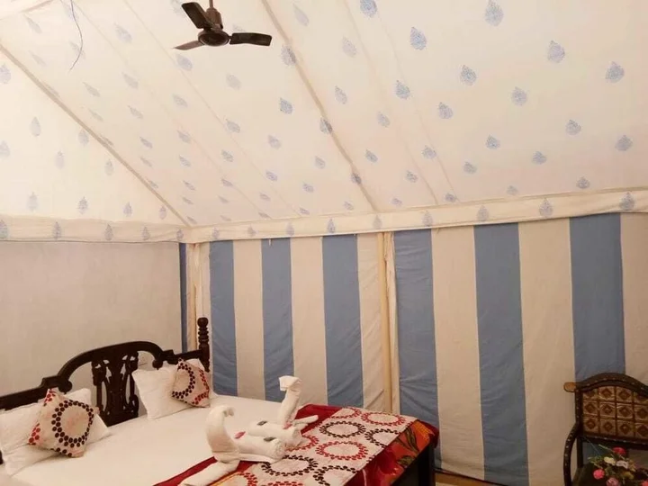 Каной: Oasis Camp Sam