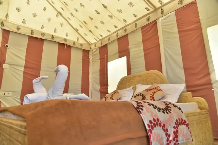 Каной: Oasis Camp Sam
