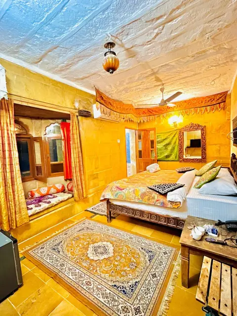 Джайсалмер: Hotel Shahi Palace