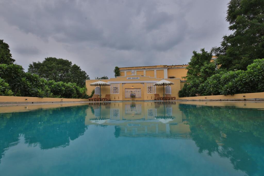 Roop Niwas Kothi Hotel — фото 1