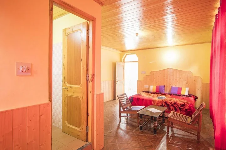 Манали: Giriraj Guest House