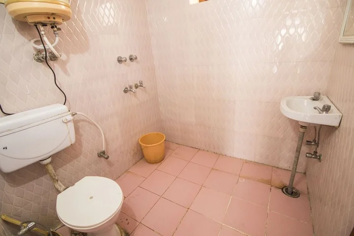 Манали: Giriraj Guest House